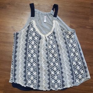 Xhilaration Cami with Lace - Large